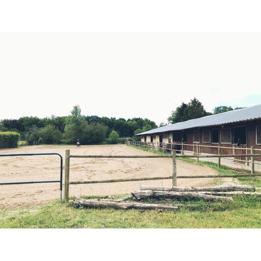 La Ferme De La Maugerie Thoury Exterior foto
